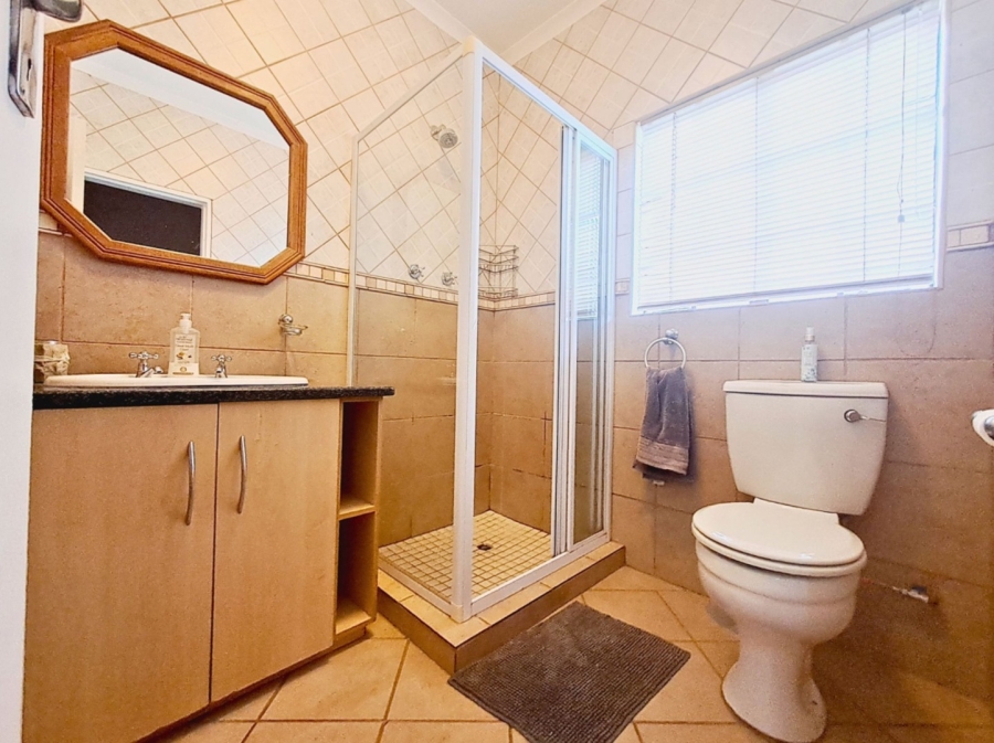 4 Bedroom Property for Sale in Safari Gardens North West